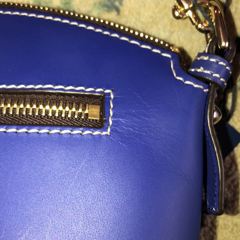 ❌SOLD❌ NWT Dooney & Bourke Beacon Domed Crossbody - Picture 8 of 8
